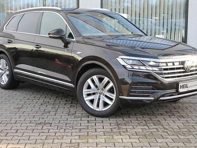 Braun Gebraucht 2021 VW Touareg Elegance SUV | 46.998 € (Guter Preis)