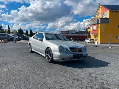 Mercedes CLK230