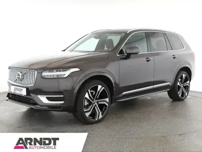 Gebraucht Volvo XC90 Plus 235 PS (172 kW) 2023 Platinum grey SUV