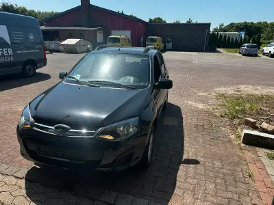 Gebraucht Lada Kalina 95 PS (69 kW) 2017 Schwarz Kombi
