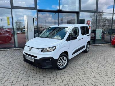 Weiß Gebraucht 2024 Fiat Doblò Van / Kleinbus | 23.450 € (Fairer Preis)