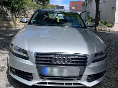 Gebraucht Audi A4 120 PS (88 kW) 2011 Silber Limousine