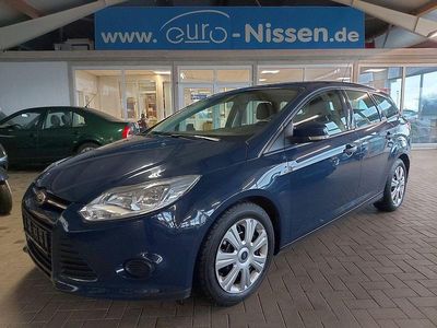 Gebraucht Ford Focus Ambiente 101 PS (74 kW) 2014 Blazerblau Kombi