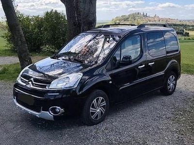 Gebraucht Citroën Berlingo 92 PS (67 kW) 2014 Schwarz Van / Kleinbus