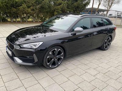 Gebraucht Cupra Leon VZ 310 PS (228 kW) 2022 Mitternachtsschwarz Kombi