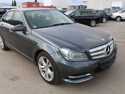 Mercedes C200