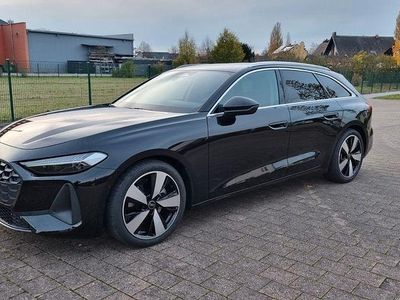 Gebraucht Audi A5 Ambiente 150 PS (110 kW) 2025 Schwarz Kombi