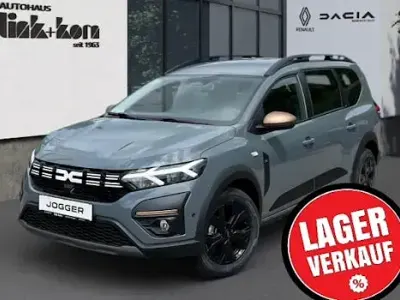Gebraucht Dacia Jogger Extreme 110 PS (80 kW) 2025 Grau Van / Kleinbus