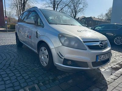 Gebraucht Opel Zafira 140 PS (102 kW) 2006 Grau Van / Kleinbus