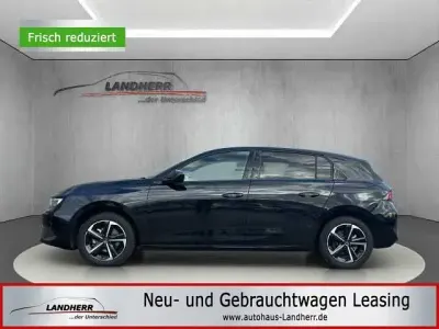 Gebraucht Opel Astra 131 PS (96 kW) 2025 Karbon schwarz (metallic) Limousine