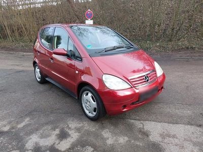 Gebraucht Mercedes A160 Elegance 102 PS (75 kW) 1999 Rot Kleinwagen