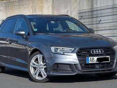 Gebraucht Audi A3 Sportback S-Line 190 PS (139 kW) 2019 Grau Kleinwagen
