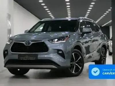 Gebraucht Toyota Highlander Luxury 247 PS (181 kW) 2021 Grau SUV