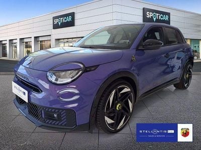 Usata Abarth 600e Scorpionissima 206 kW (281 CV) 2025 Viola SUV