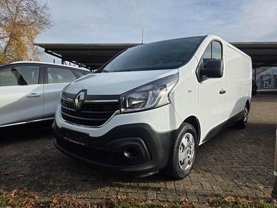 Gebraucht Renault Trafic Komfort 145 PS (106 kW) 2021 Weiß Van / Kleinbus