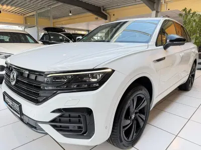 Gebraucht VW Touareg R-line 231 PS (169 kW) 2022 Weiß SUV