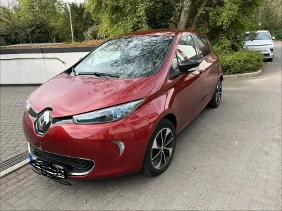 Usado Renault Zoe Intens 67 kW (92 HP) 2017 Vermelho Citadino
