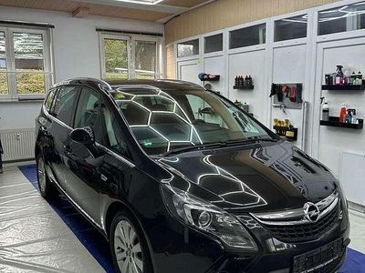 Gebraucht 2016 Opel Zafira Tourer Innovation Van / Kleinbus | 8.199 € (Etwas zu teuer)