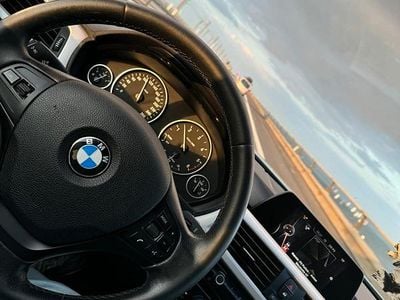 Gebraucht BMW 318 150 PS (110 kW) 2017 Silber Kombi