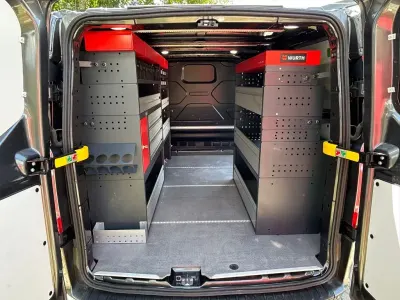 Gebraucht Ford Transit Custom 131 PS (96 kW) 2023 Grau Van