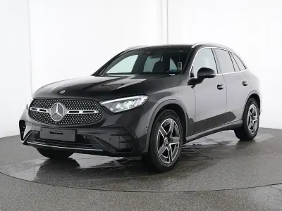 Gebraucht Mercedes GLC200 AMG 204 PS (150 kW) 2025 Schwarz SUV