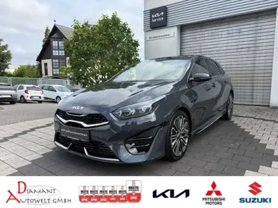 Używany Kia Ceed GT-Line 140 KM (102 kW) 2025 Szary Hatchback