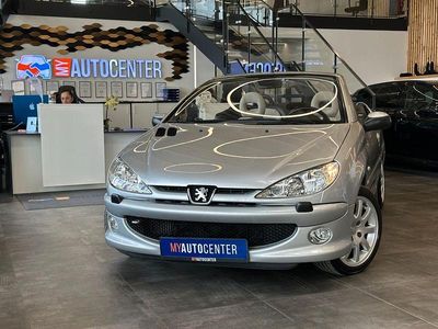 Gebraucht Peugeot 206 CC Platinum 109 PS (80 kW) 2006 Grau Cabrio