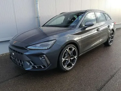 Neu Cupra Leon VZ 400 PS (294 kW) 2025 Magneticgrau metallic Kombi