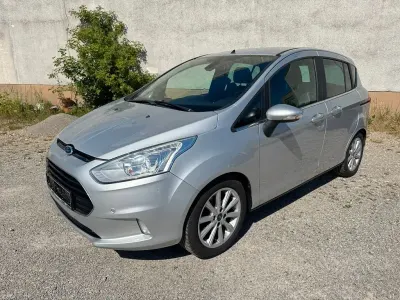 Gebraucht Ford B-MAX Titanium 125 PS (91 kW) 2015 Silber Van / Kleinbus