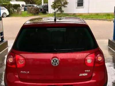 Gebraucht VW Golf V Comfortline 105 PS (77 kW) 2008 Rot Kombi