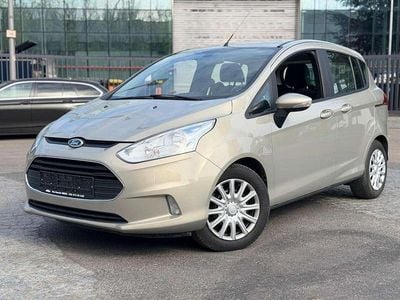 Usata Ford B-MAX Trend 105 CV (77 kW) 2013 Grigio Monovolume