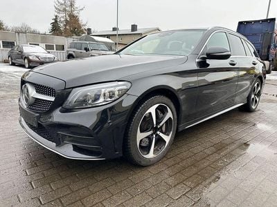 Schwarz Gebraucht 2020 Mercedes C300e AMG line Kombi | 19.900 € (Guter Preis)