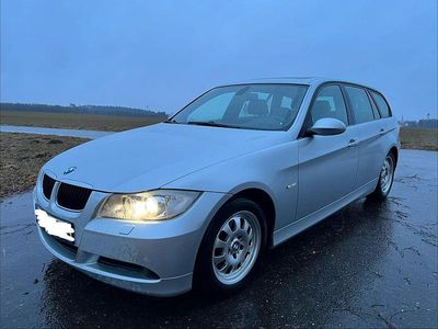 Silber Gebraucht 2006 BMW 320 Kombi | 4.400 € (Etwas zu teuer)