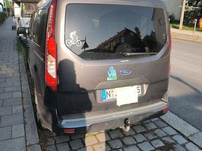 Ford Tourneo
