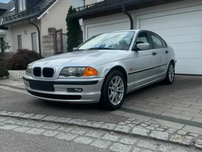 Gebraucht BMW 316 105 PS (77 kW) 2001 Silber Limousine