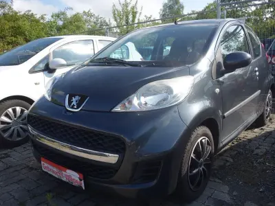 Gebraucht Peugeot 107 Filou 68 PS (50 kW) 2009 Grau Kleinwagen