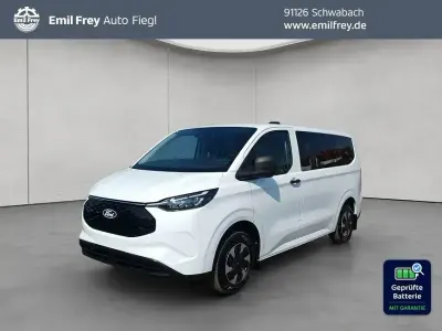 Neu Ford E-Transit Trend 100 kW (136 PS) 2026 Weiß Van