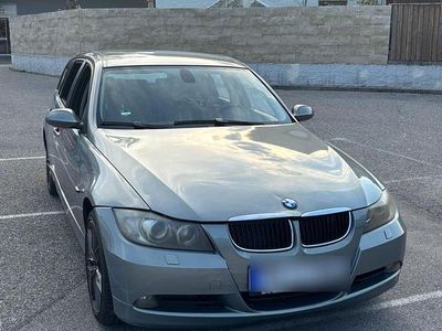Andere farben Gebraucht 2005 BMW 320 Sport Line Kombi | 3.700 €