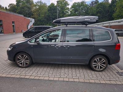 Grau Gebraucht 2014 VW Sharan Cup Van / Kleinbus | 11.499 € (Etwas zu teuer)