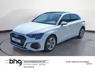 Gebraucht Audi A3 Sportback e-tron S-Line 204 PS (150 kW) 2023 Ibisweiß Kleinwagen