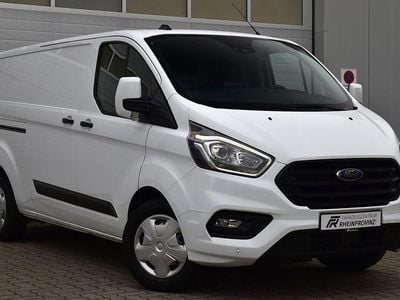 Begagnad Ford Transit Custom Trend 131 HK (96 kW) 2021 Vit Minibuss