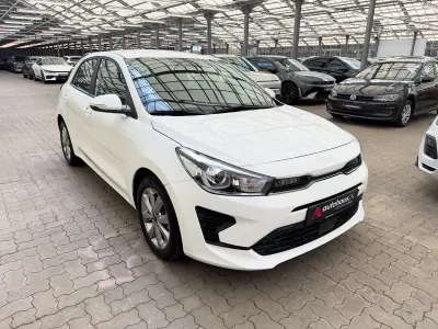 Gebraucht Kia Rio Vision 84 PS (61 kW) 2023 Weiß Kleinwagen