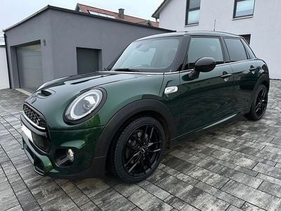 Grün Gebraucht 2018 Mini Cooper S Kleinwagen | 18.500 € (Guter Preis)