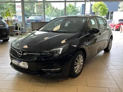 Gebraucht Opel Astra Business 131 PS (96 kW) 2021 Schwarz Limousine