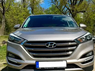 Gebraucht Hyundai Tucson Trend 132 PS (97 kW) 2016 Beige SUV