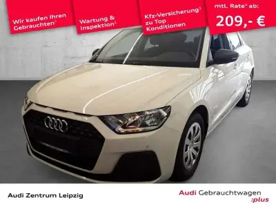 Gebraucht Audi A1 Sportback 95 PS (69 kW) 2023 Cortinaweiß Kleinwagen