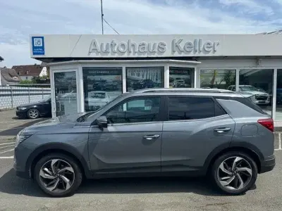 Gebraucht SsangYong Korando 163 PS (119 kW) 2020 Plantinum grey SUV