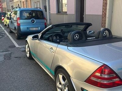 Gebraucht Mercedes SLK200 163 PS (119 kW) 2003 Silber Cabrio