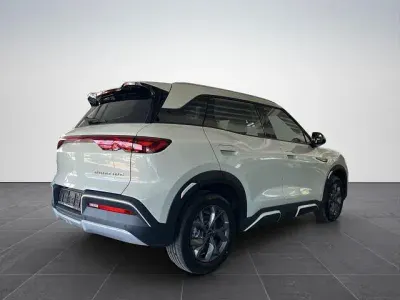 Neu BYD Atto 2 Boost 130 kW (177 PS) 2025 Hiking green hiking green SUV