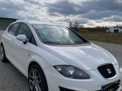 Gebraucht Seat Leon Sport 160 PS (117 kW) 2011 Weiß Kleinwagen